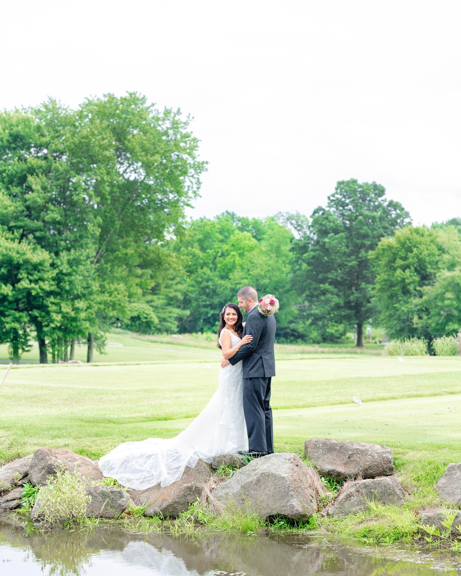 wedding portraits at Penn Oaks Golf Club 
