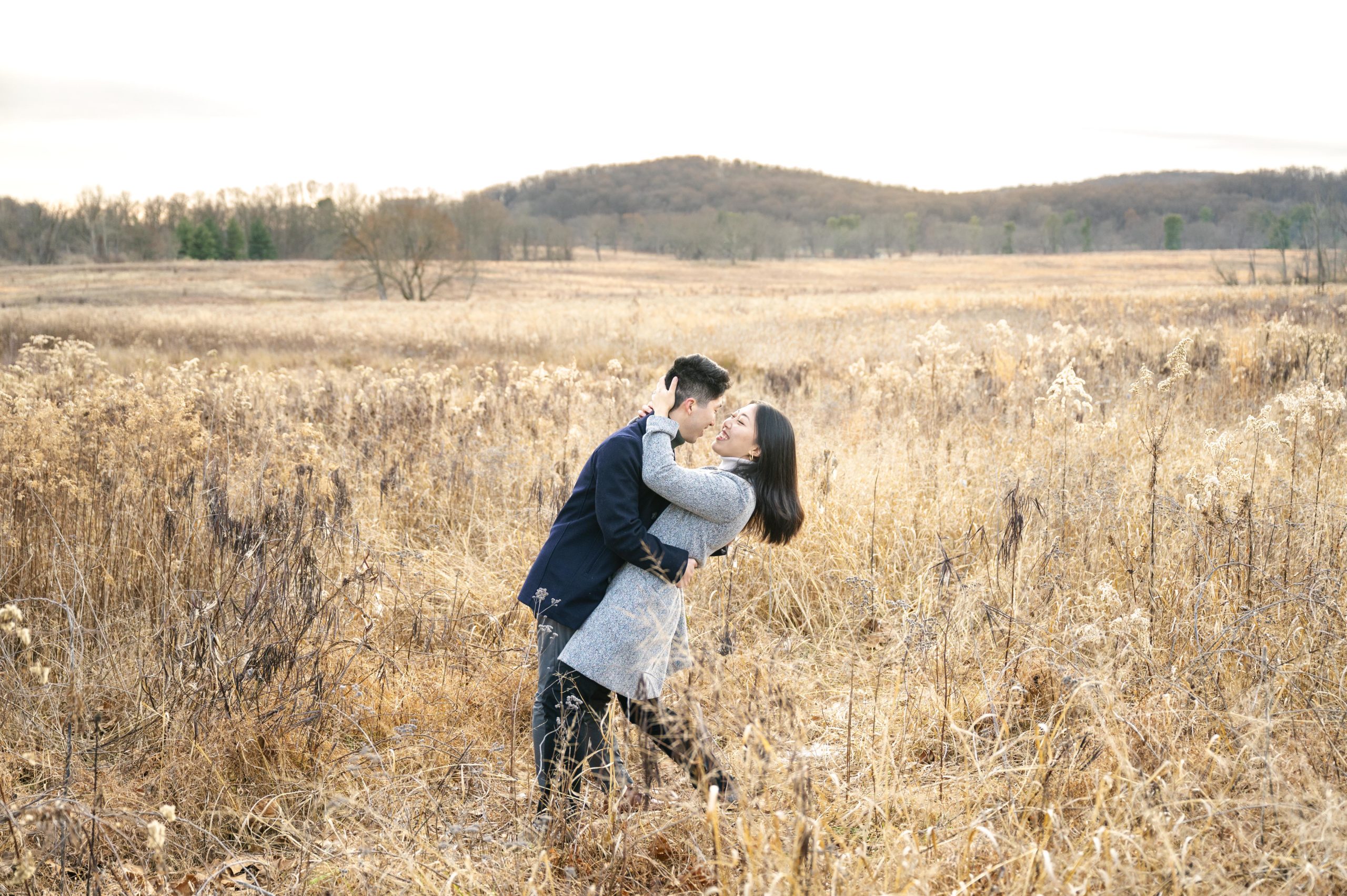 Engagement Tips: What To Wear To Your Engagement Session