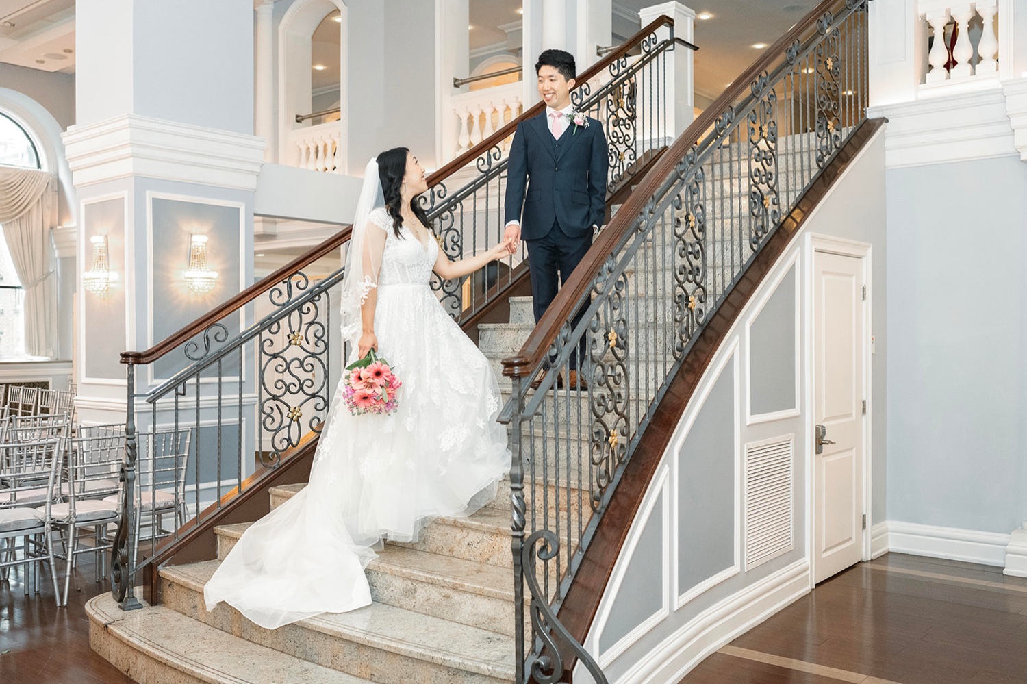 Fall Philadelphia Wedding at The Arts Ballroom | Philadelphia Wedding Photographer