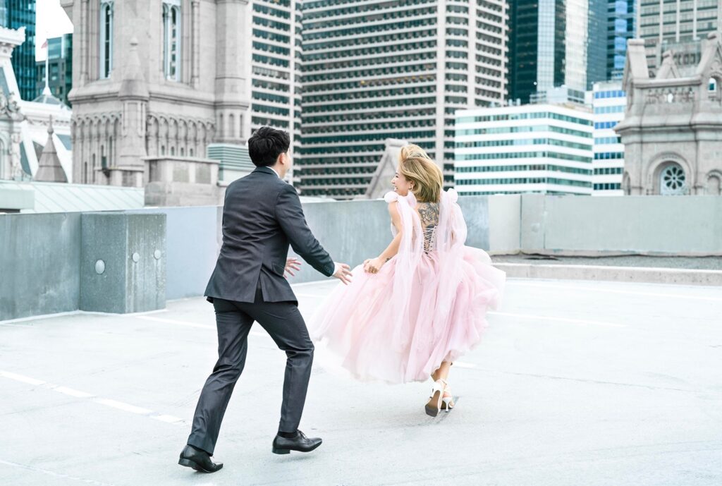 Spring Rooftop Engagement Photos in Downtown Philly