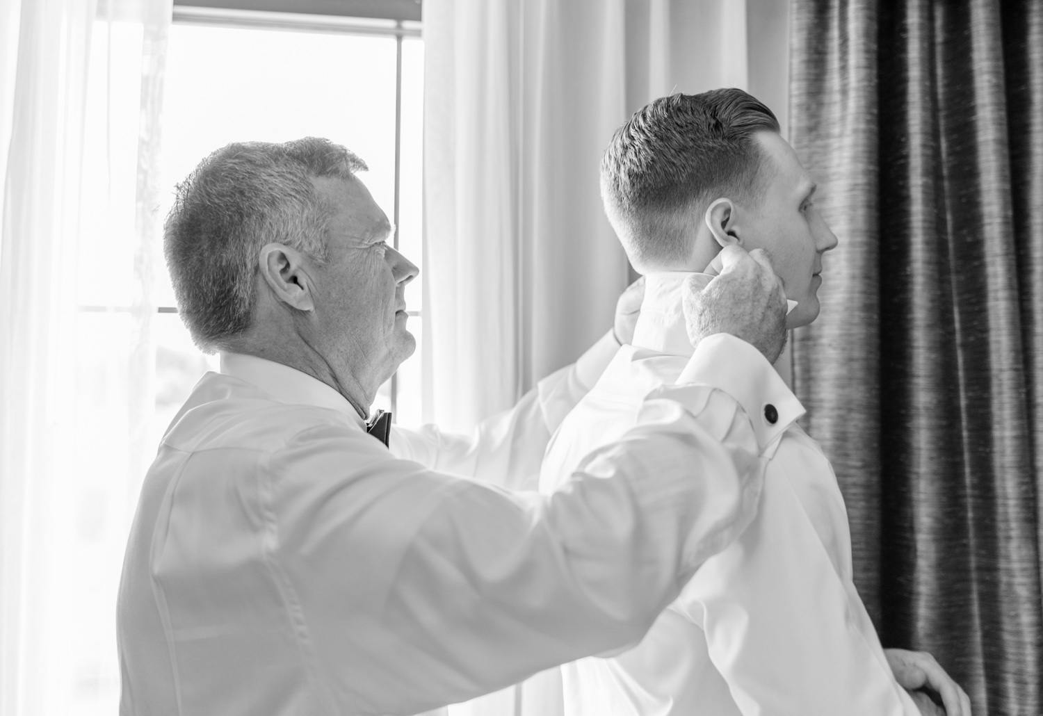 Groom Getting Ready Photos