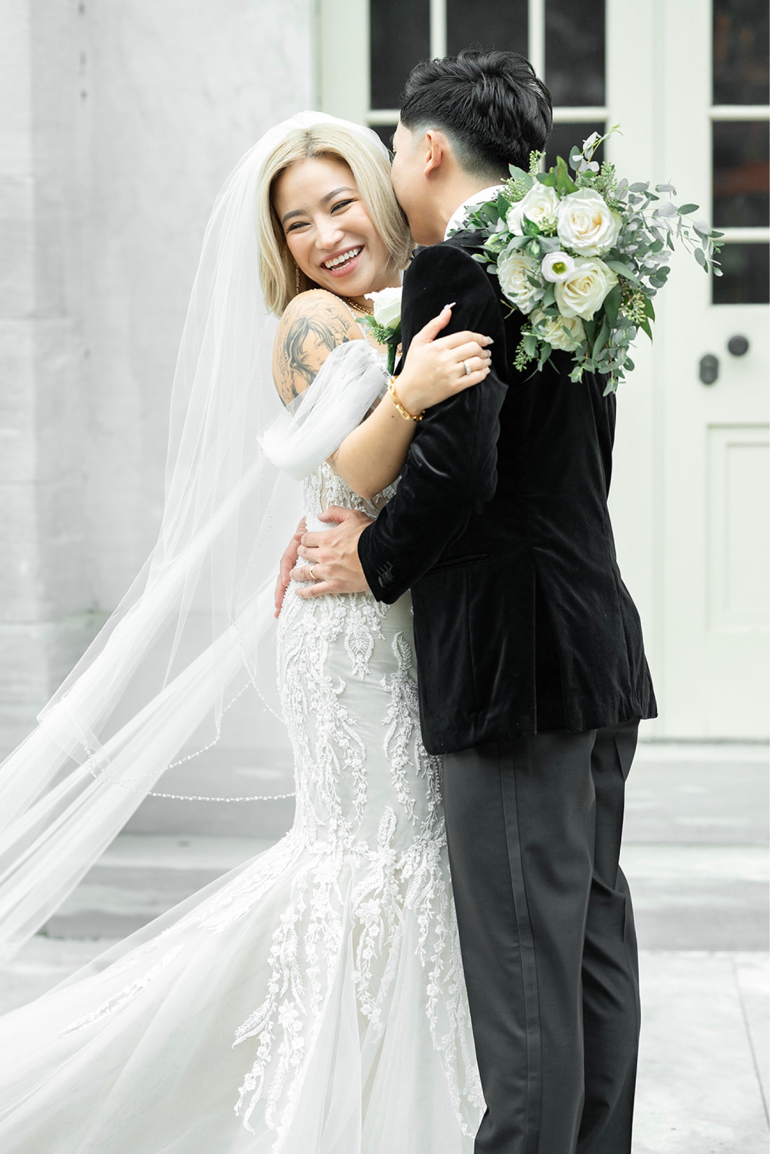 Philadelphia Wedding Photos at The Merchant Exchange