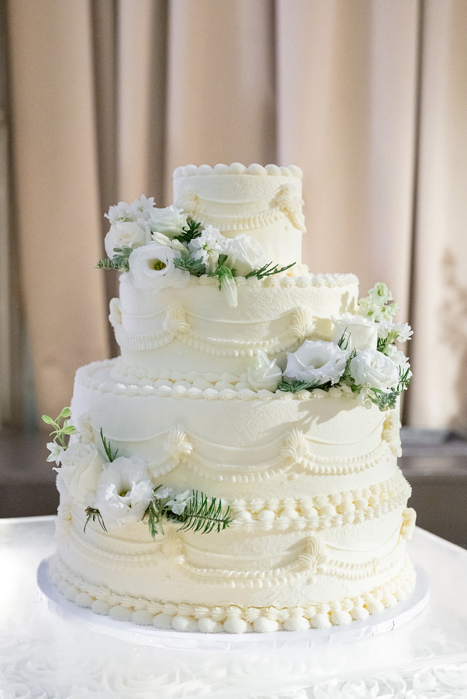 Cake at Ballroom at The Ben 