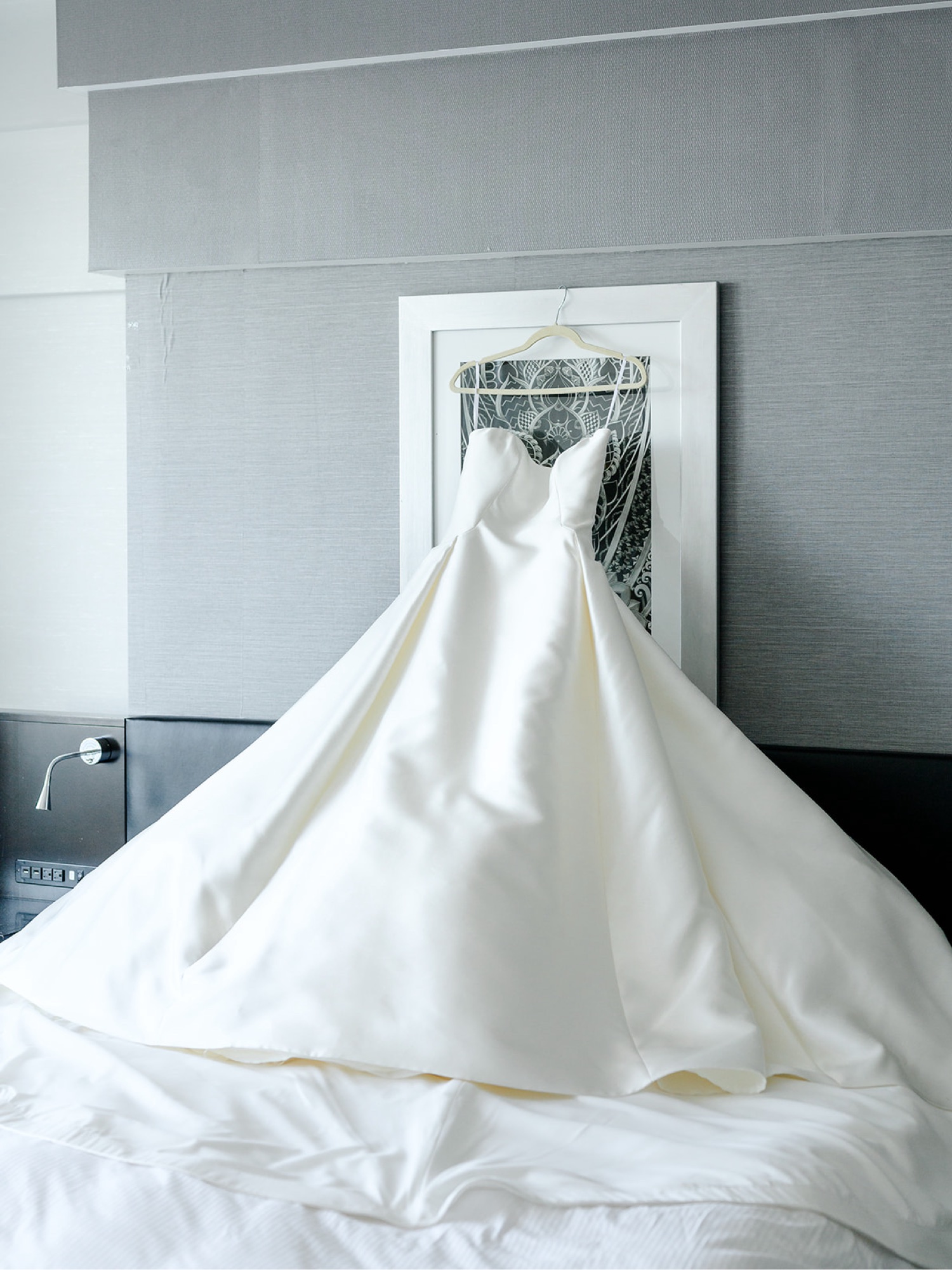 Winter Wedding at The Loews Philadelphia Hotel